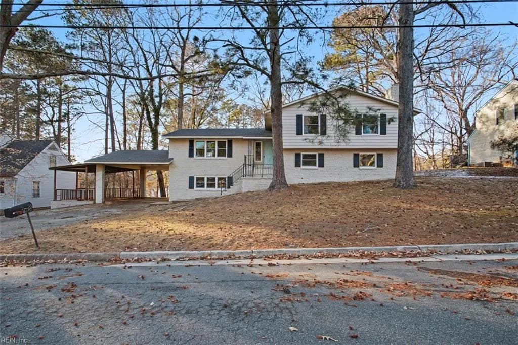 110 W Rexford DR, NEWPORTNEWS VA 23608 - Photo 5