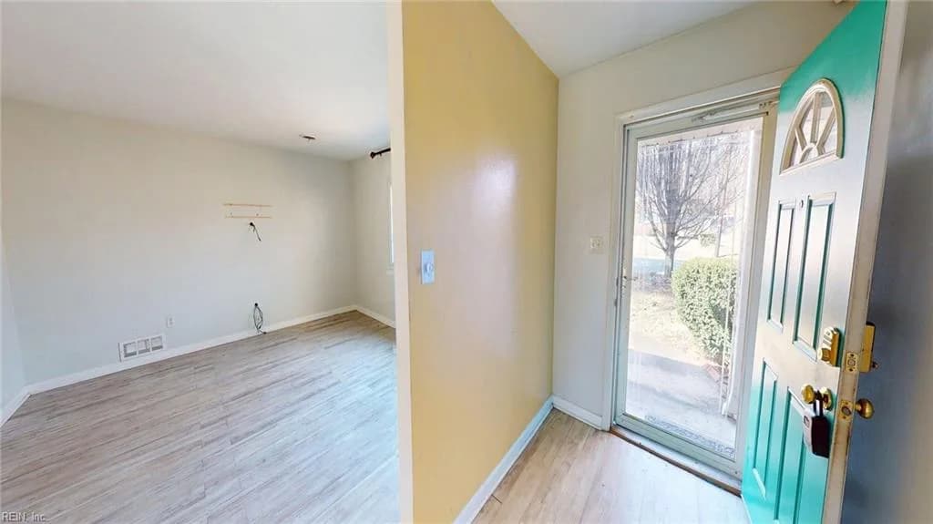 63 Azalea DR, HAMPTON VA 23669 - Photo 3