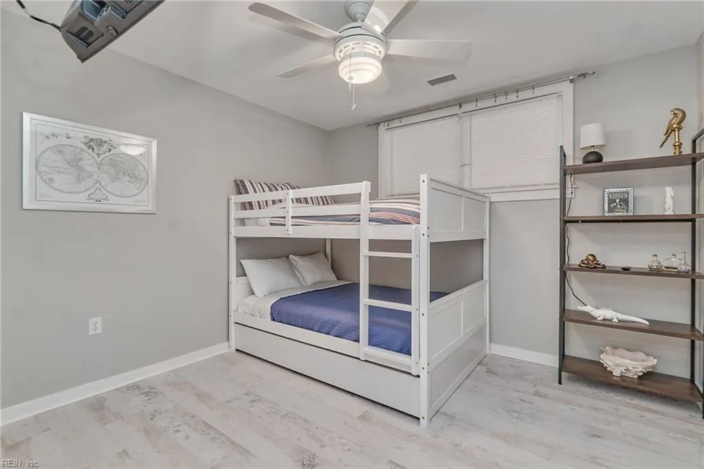 3738 Sandpiper RD #424B, VIRGINIABEACH VA 23456 - Photo 5