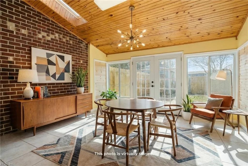 837 Cathedral DR, Virginia Beach — 3 bed Residential, 1,470 sqft
