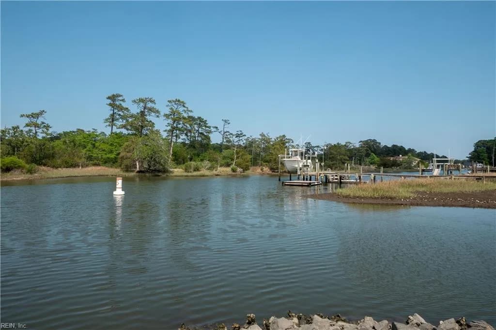 1536 E Bay Shore DR, VIRGINIABEACH VA 23451 - Photo 5