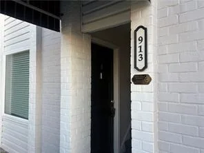 913 Pacific AVE #A, VIRGINIABEACH VA 23451 - Photo 2