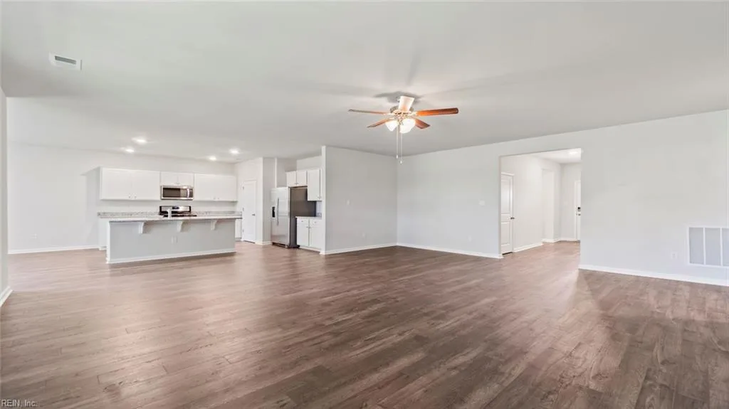 1271 Kidbrooke ST, CHESAPEAKE VA 23322 - Photo 4