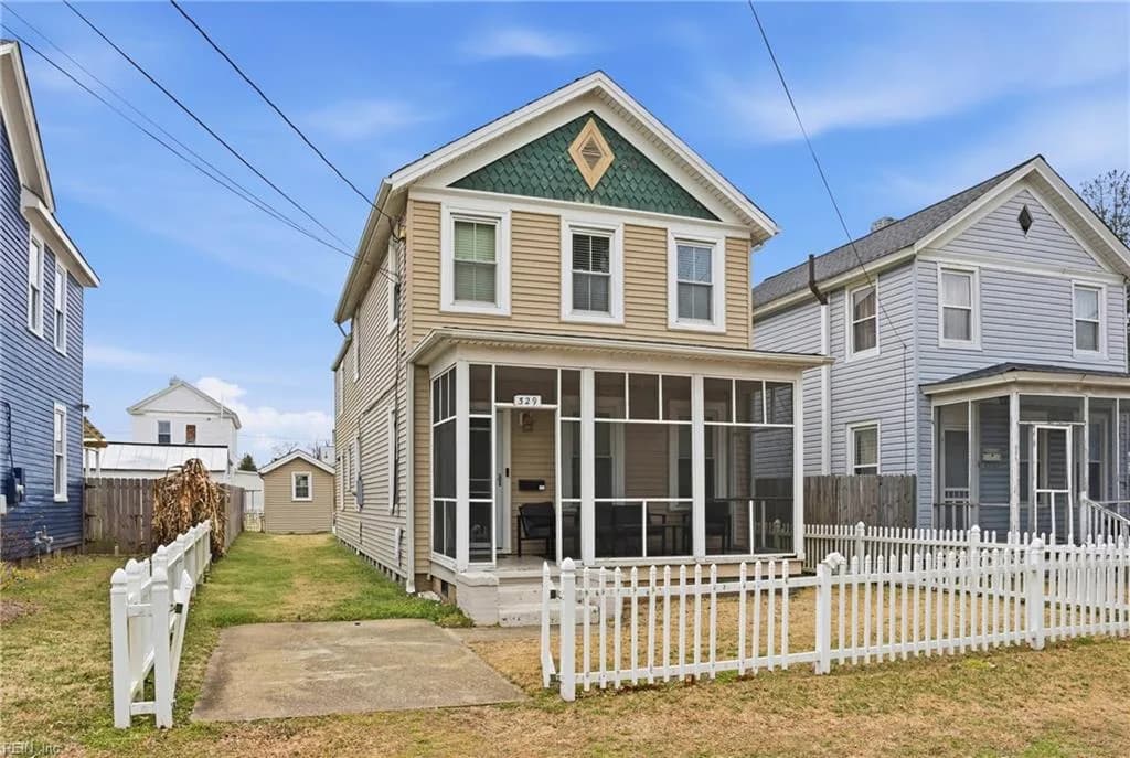 329 Elm AVE, HAMPTON VA 23669 - Photo 3