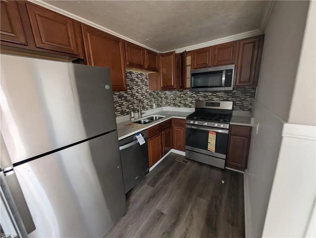 622 Chapel ST, HAMPTON VA 23669 - Photo 3