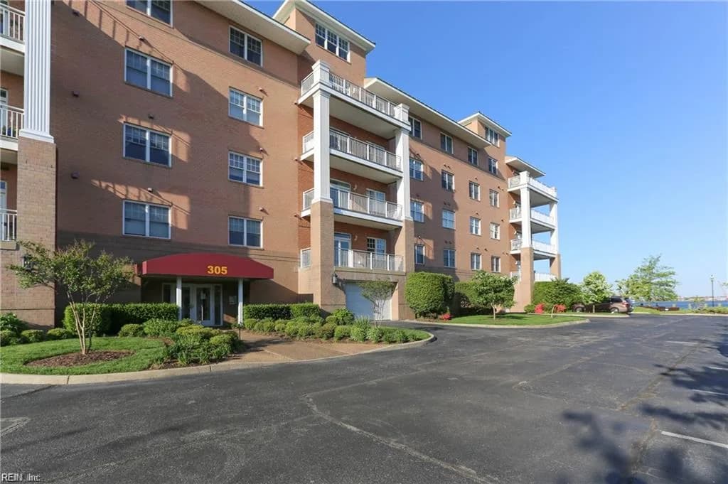 305 Brooke AVE #103, NORFOLK VA 23510 - Main photo