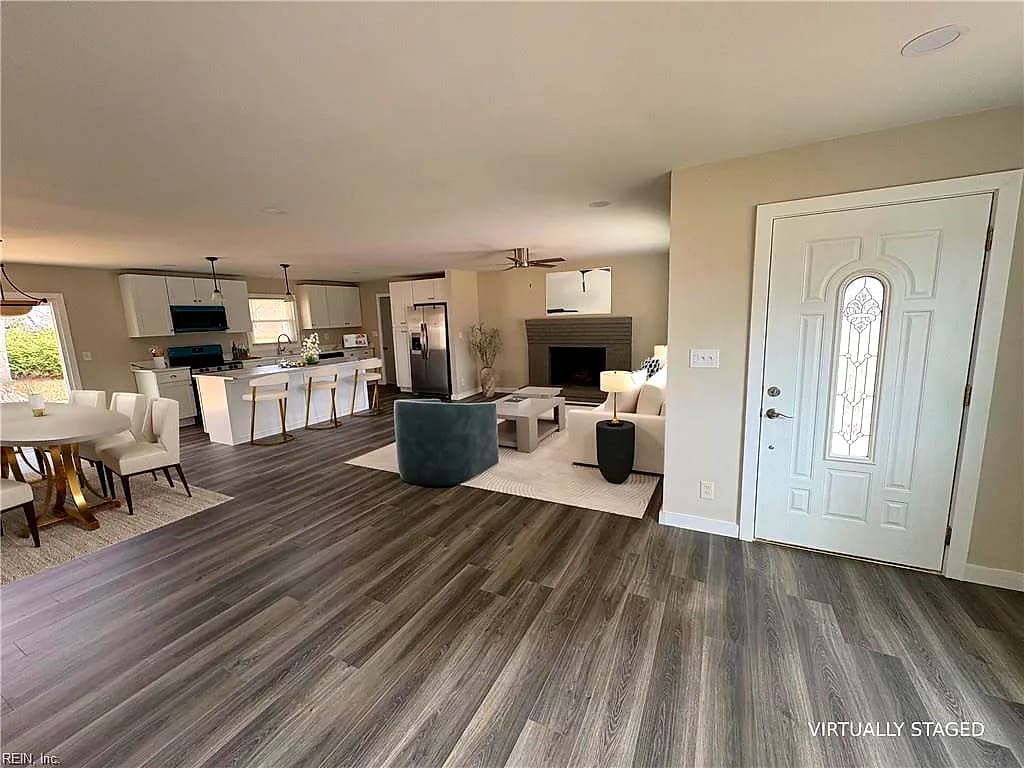 5532 Stewart DR, VIRGINIA BEACH VA 23464 - Main photo