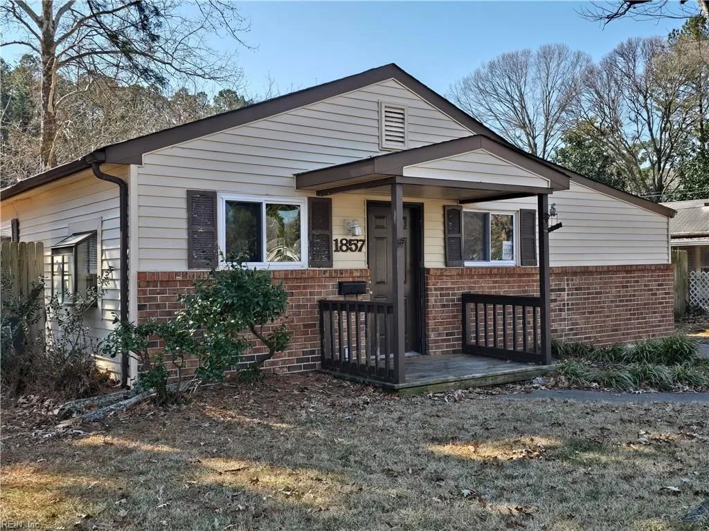 1857 S Streamline DR, Virginia Beach — 3 bed Residential, 1,084 sqft