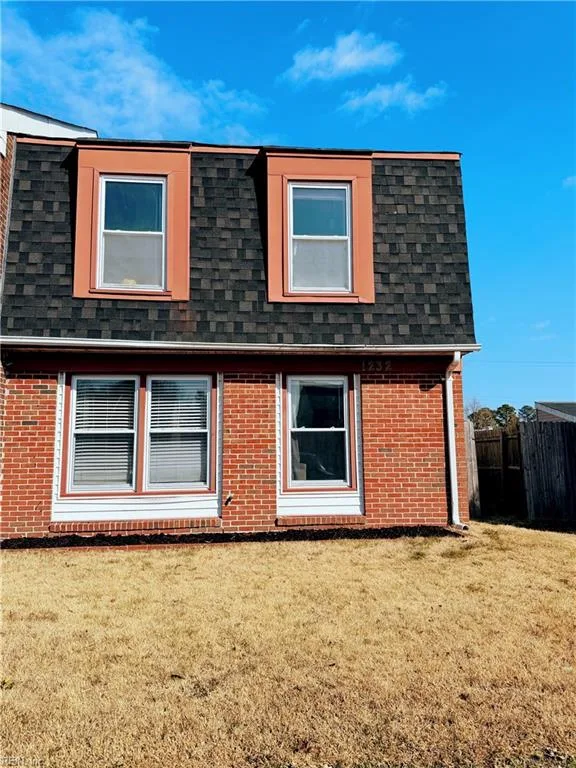 1232 White Birch LN, Virginia Beach — 3 bed Residential, 1,254 sqft