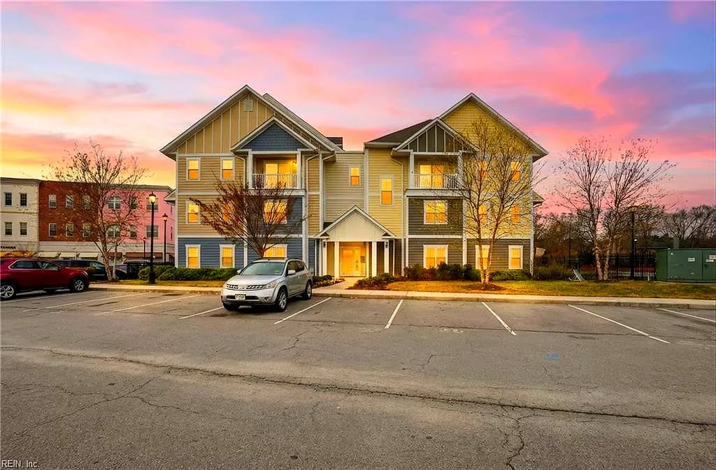 1016 Thoroughgood WAY #104, Chesapeake — 2 bed Residential, 1,285 sqft