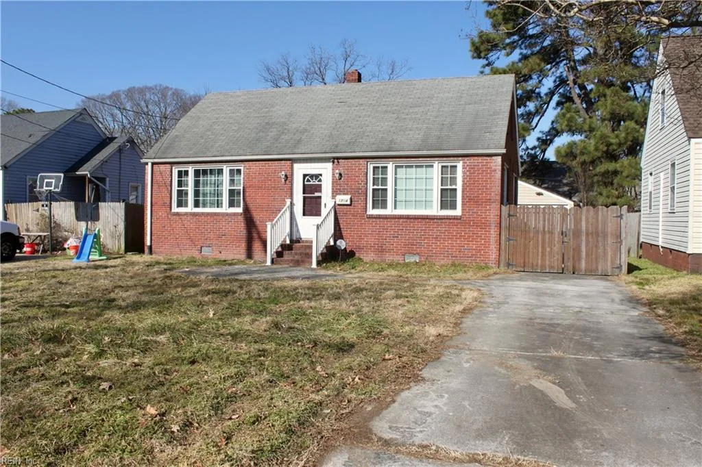 1714 Seaboard AVE, Chesapeake — 3 bed Residential, 1,581 sqft