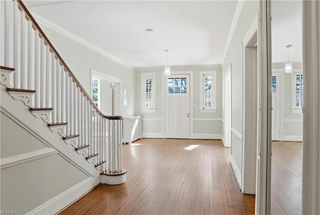 1702 Cloncurry RD, NORFOLK VA 23505 - Photo 5