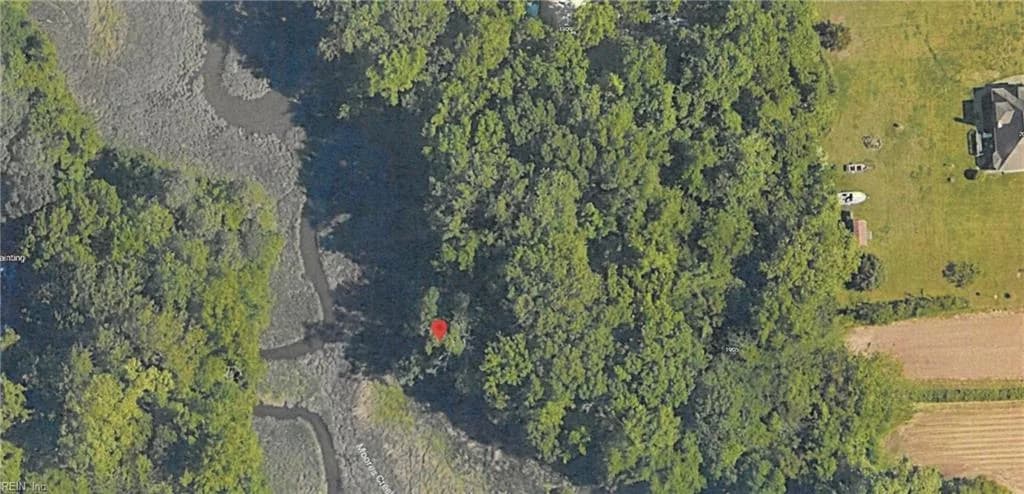 1907 Yorktown RD, YORKTOWN VA 23693 - Main photo