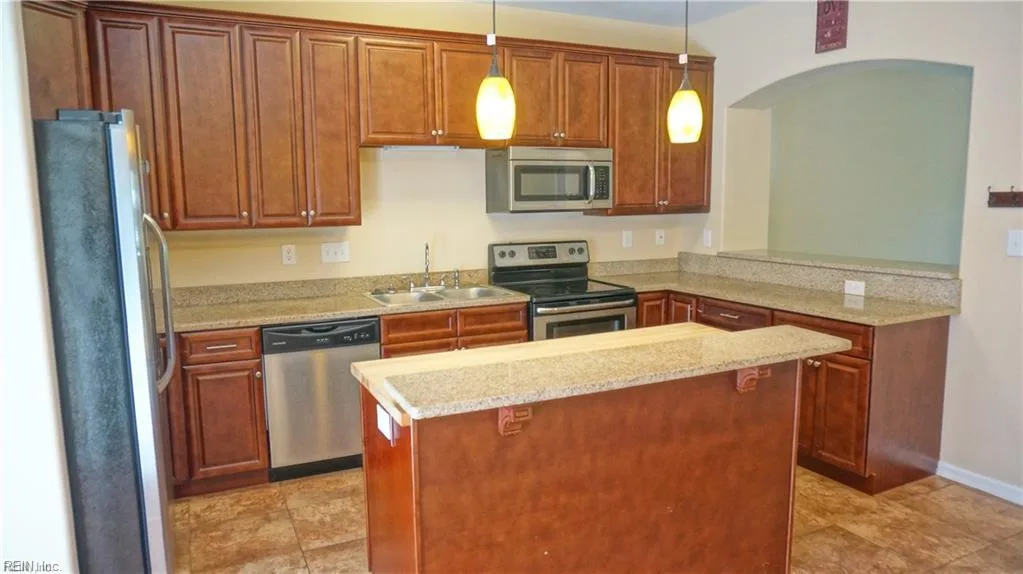 800 Skelton WAY, NEWPORTNEWS VA 23608 - Photo 3