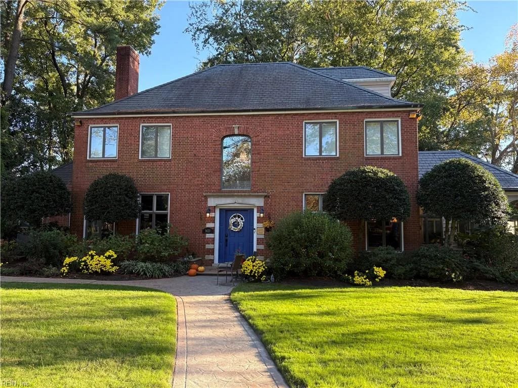 1423 Trouville AVE, Norfolk — 3 bed Residential, 4,253 sqft