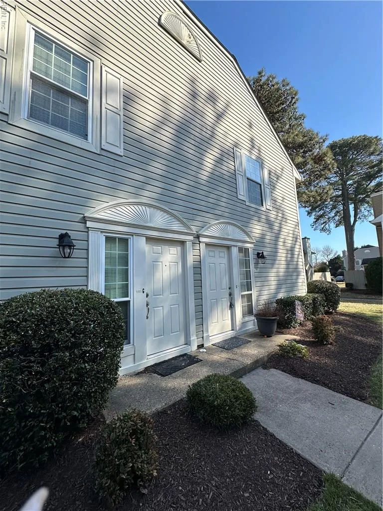 451 Chatterton DR, Virginia Beach — 2 bed Residential, 1,256 sqft