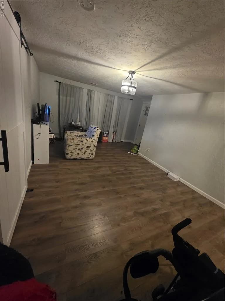 215 Wellons ST, SUFFOLK VA 23434 - Photo 3