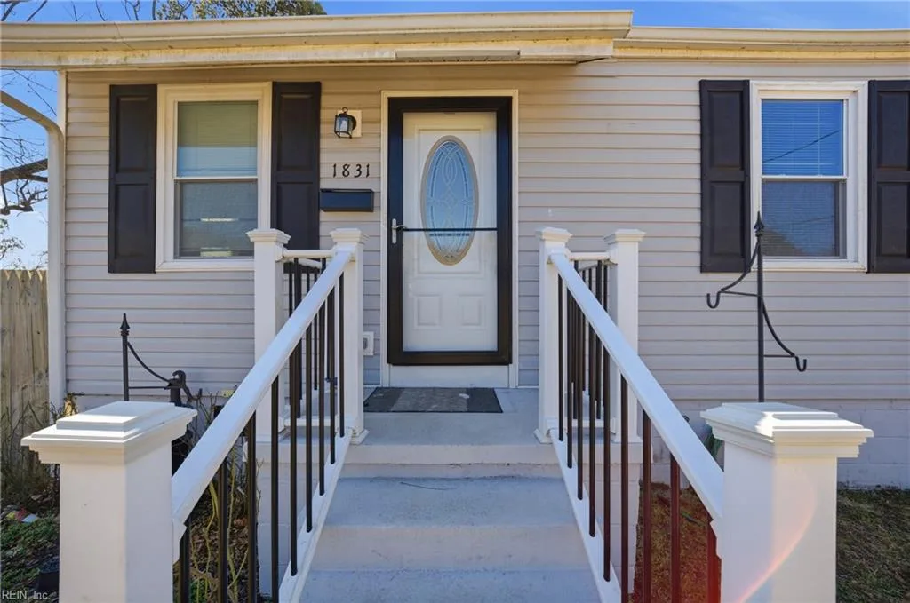 1831 Broadfield RD, NORFOLK VA 23503 - Photo 5