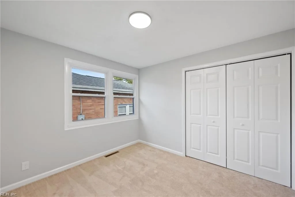 2810 Roanoke AVE, PORTSMOUTH VA 23704 - Photo 3