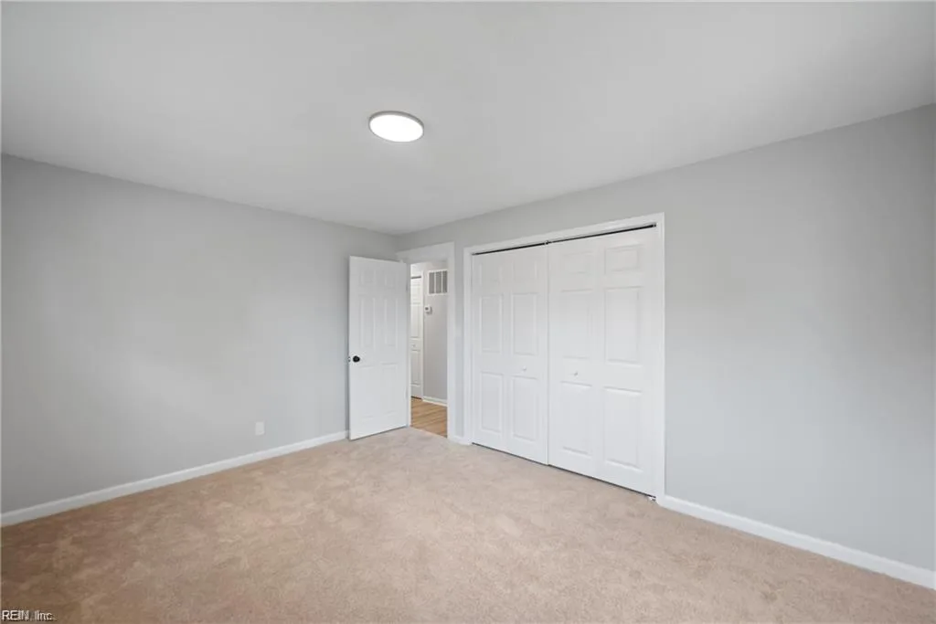 2810 Roanoke AVE, PORTSMOUTH VA 23704 - Photo 4
