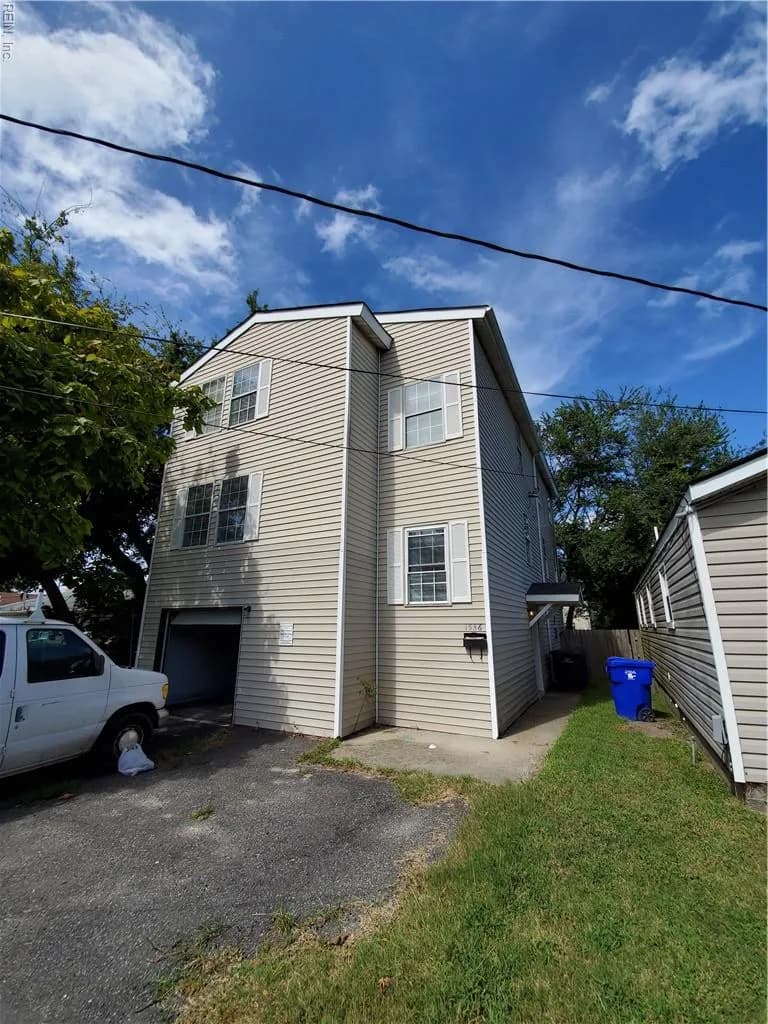 1536 W 40th ST, NORFOLK VA 23508 - Photo 2