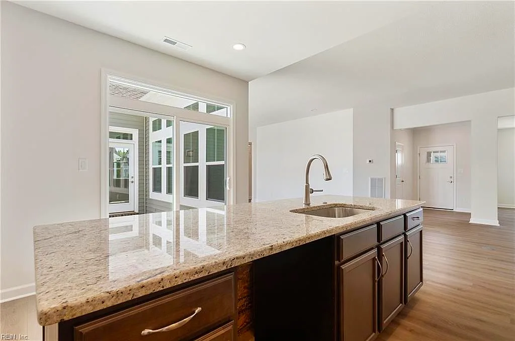 1101 Capella LN #C, Suffolk — 4 bed Residential, 2,374 sqft