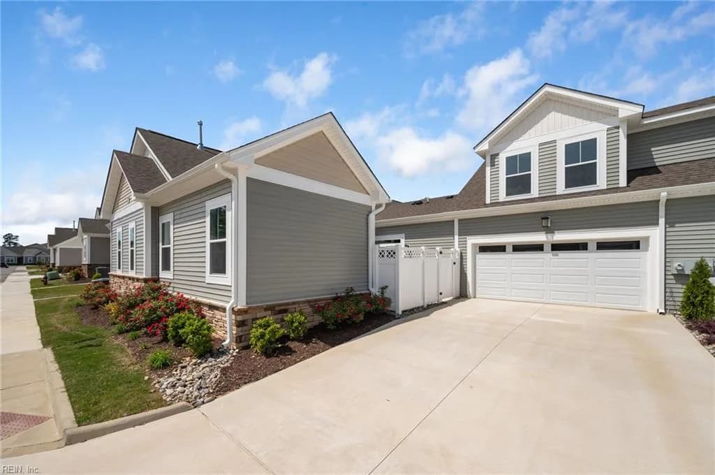 1101 Capella LN #C, SUFFOLK VA 23434 - Photo 4
