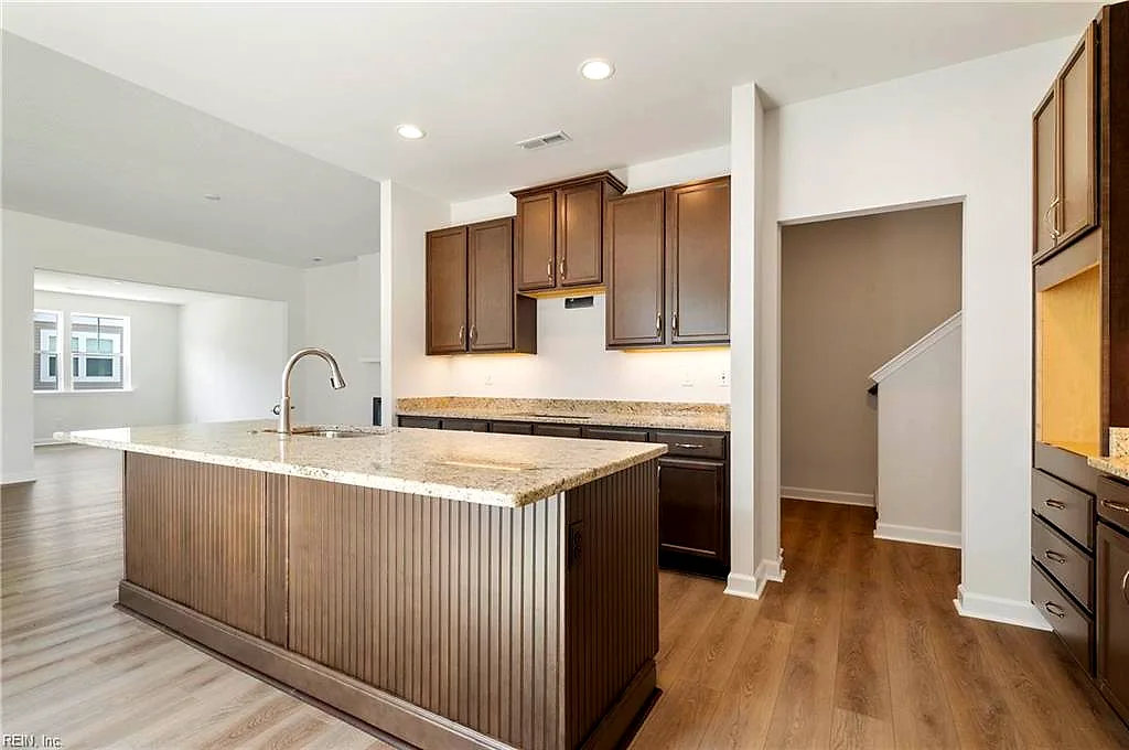 1101 Capella LN #C, SUFFOLK VA 23434 - Photo 5