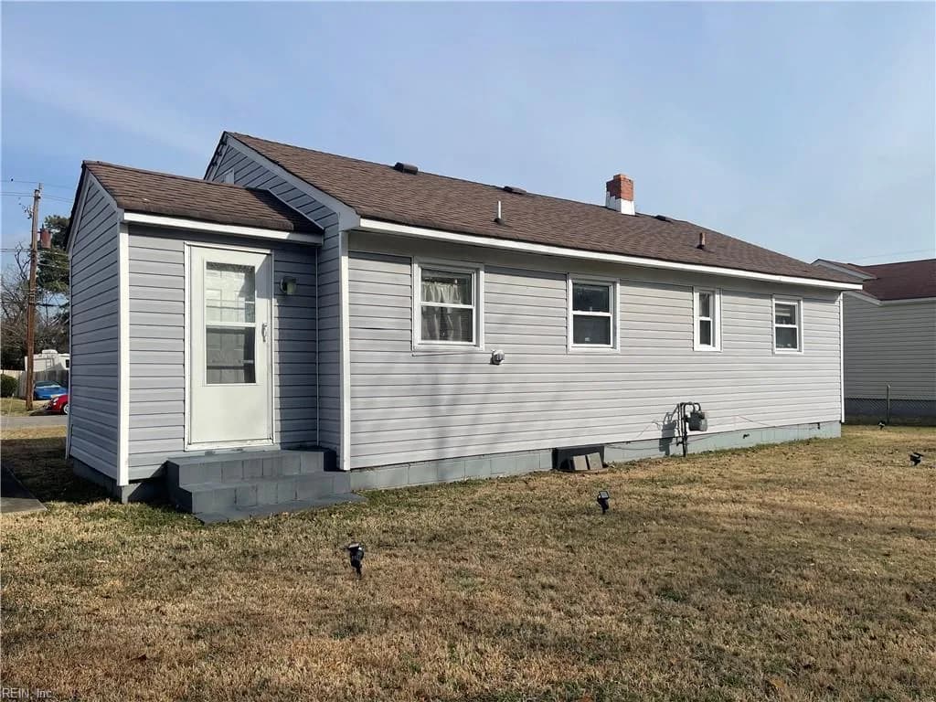 403 Dwight DR, PORTSMOUTH VA 23701 - Photo 4