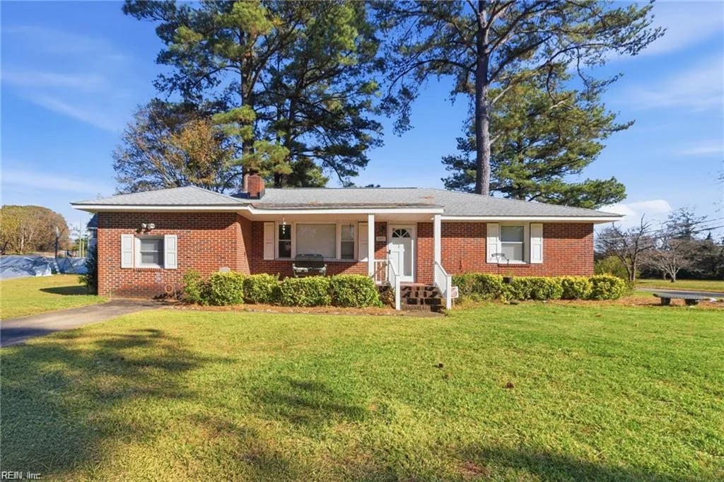 2029 Battery Park RD, Chesapeake — 3 bed Residential, 1,400 sqft