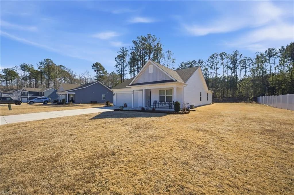 236 Landview LN, FRANKLIN VA 23851 - Photo 4
