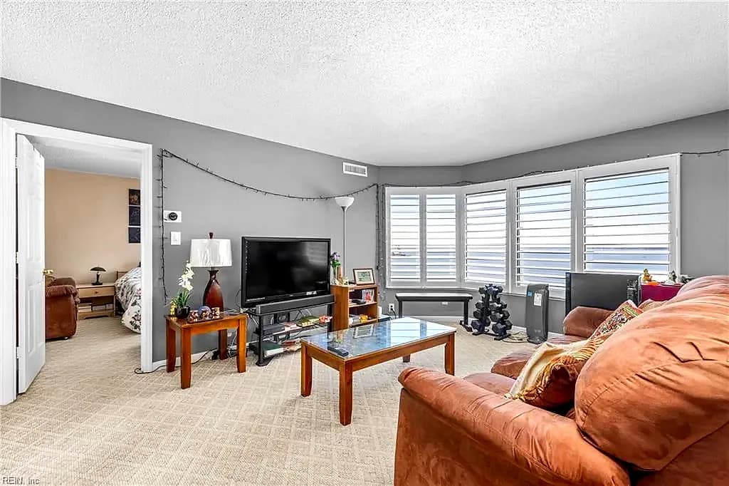 7501 River RD #16B, NEWPORTNEWS VA 23607 - Photo 5
