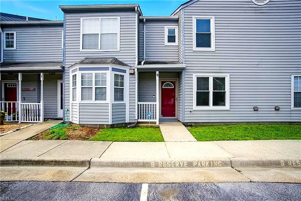9 Bayview CT, Hampton — 2 bed Residential, 1,208 sqft