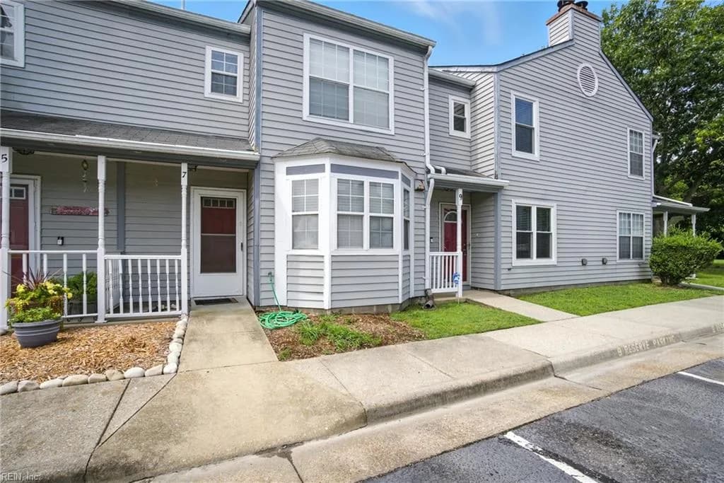 9 Bayview CT, HAMPTON VA 23664 - Photo 3
