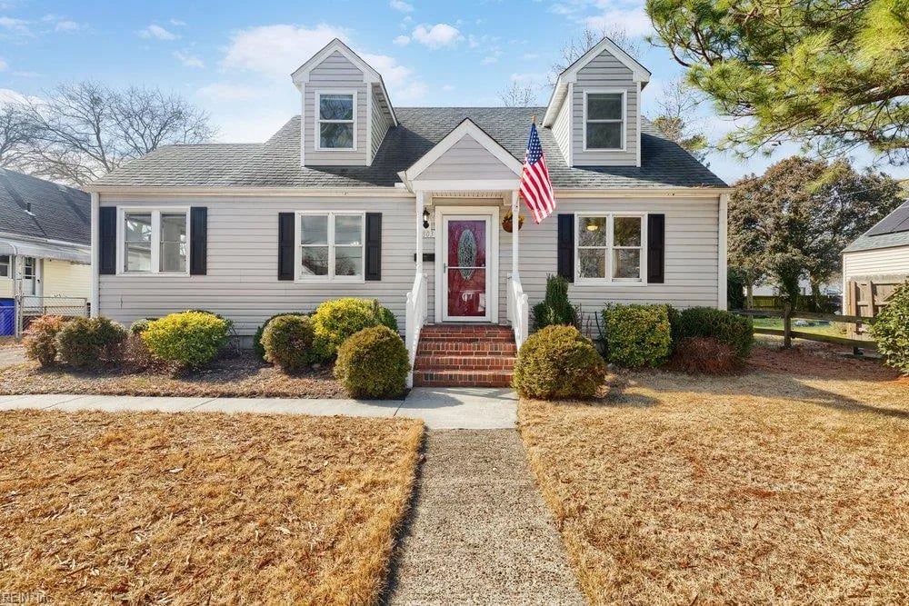 7803 Ruthven RD, Norfolk — 4 bed Residential, 1,643 sqft