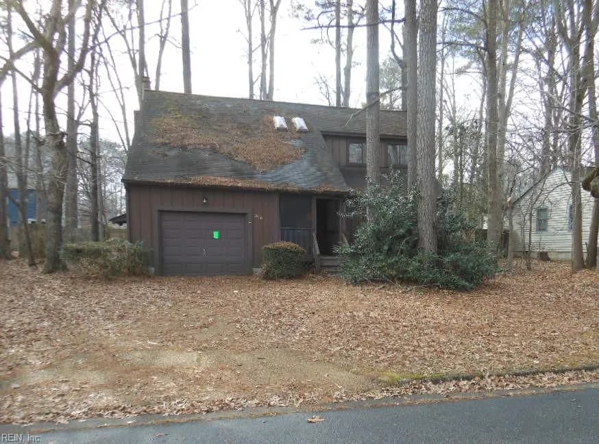 306 Heacox LN, NEWPORT NEWS VA 23608 - Main photo