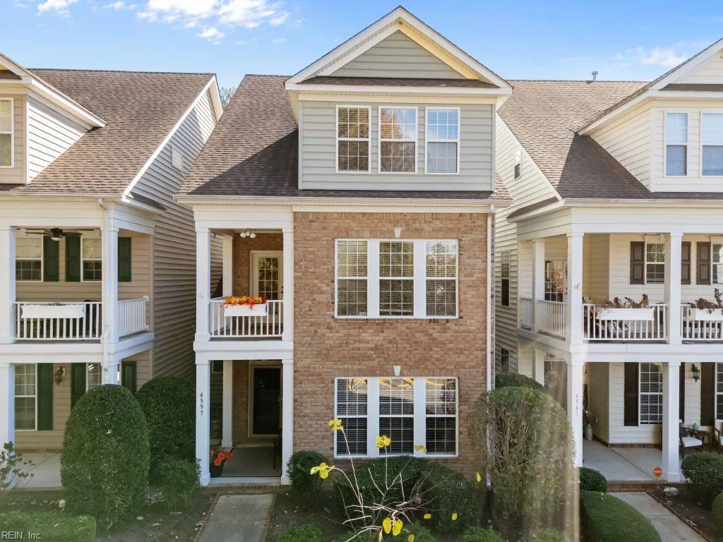 4557 Totteridge LN, Virginia Beach — 4 bed Residential, 2,988 sqft