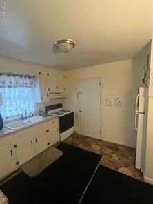 1642 N Mallory ST, HAMPTON VA 23664 - Photo 5