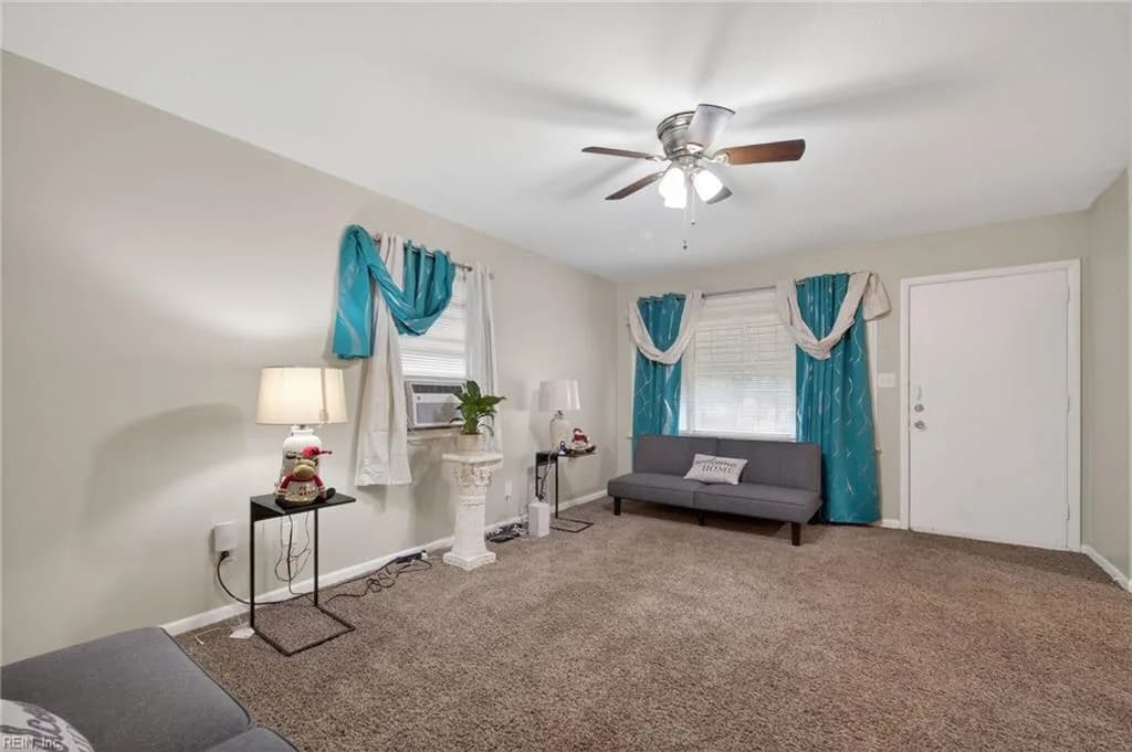 915 36th ST, NEWPORTNEWS VA 23607 - Photo 5