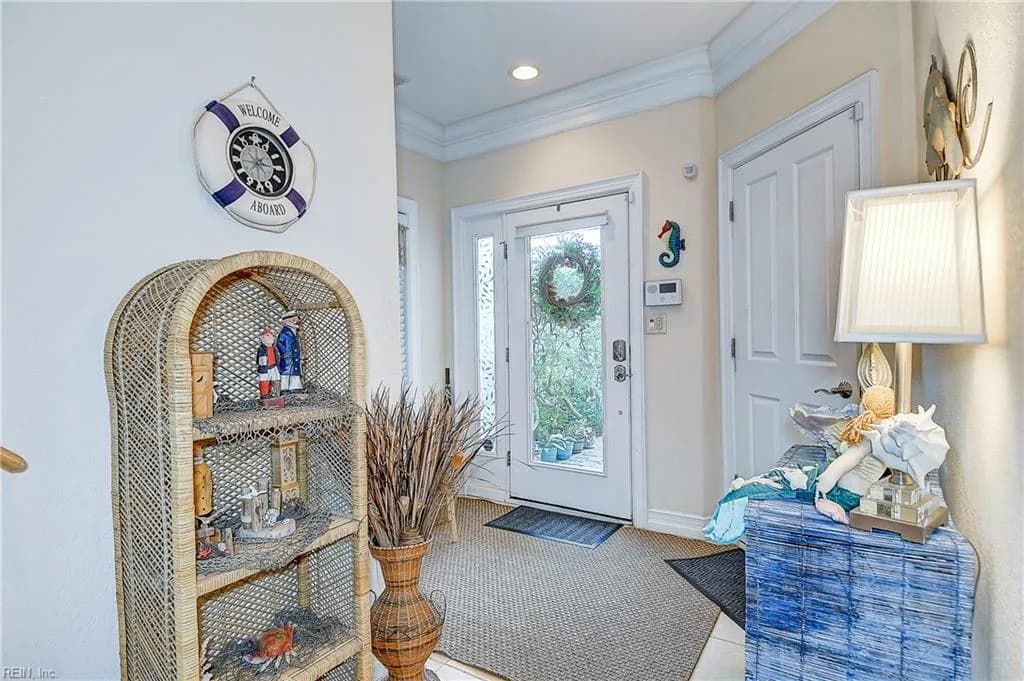 5512 Holly RD, VIRGINIABEACH VA 23451 - Photo 5
