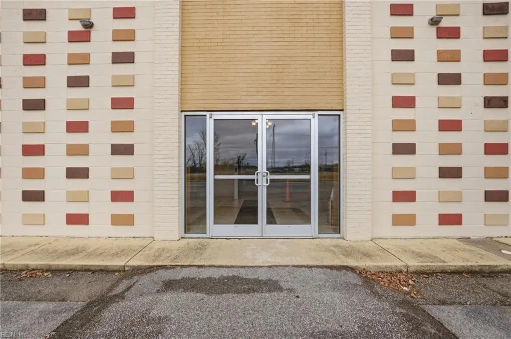 1367 Carrsville HWY, FRANKLIN VA 23851 - Photo 4