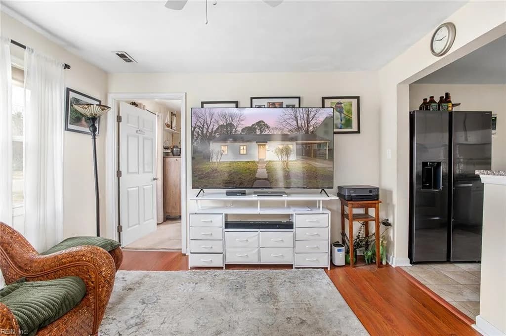 29 Scotland RD, HAMPTON VA 23663 - Photo 5