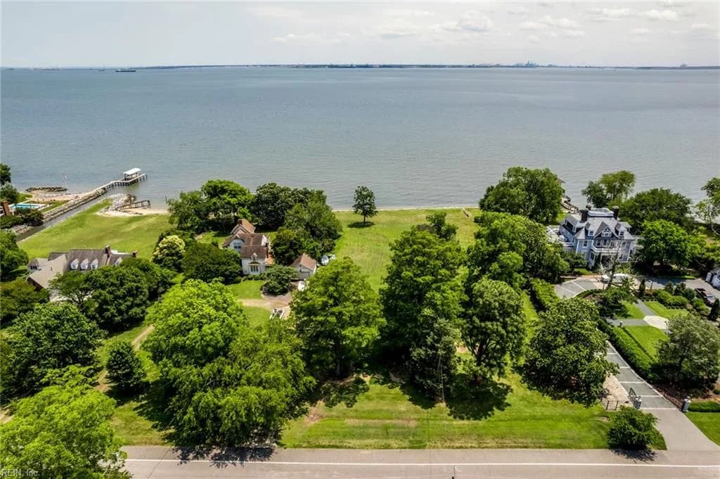 1508 Chesapeake AVE, HAMPTON VA 23661 - Photo 4