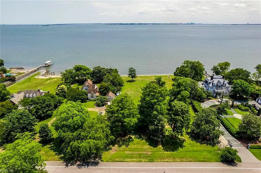 1506 Chesapeake AVE, HAMPTON VA 23661 - Photo 2