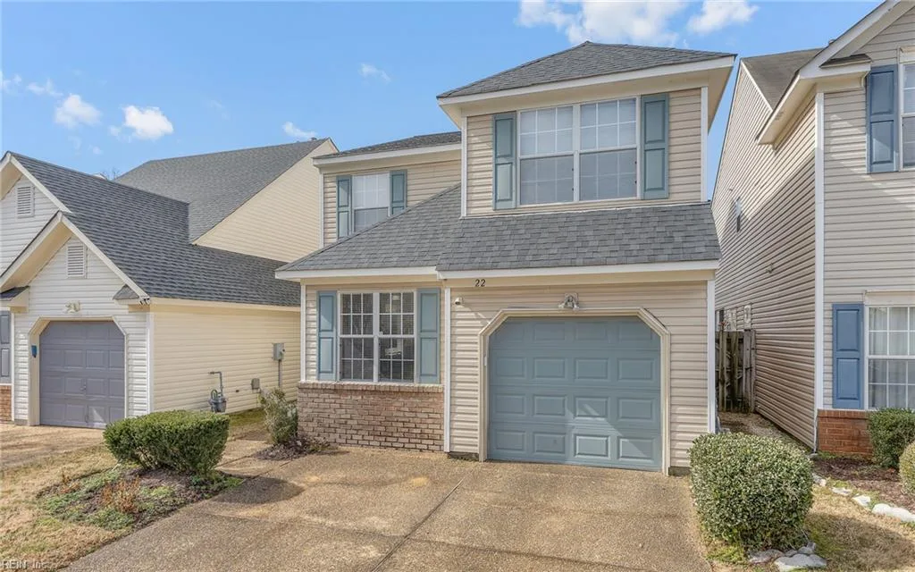 22 Camellia LN, Hampton — 3 bed Residential, 1,604 sqft