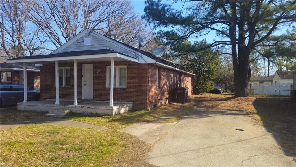 1819 Martin AVE, CHESAPEAKE VA 23324 - Photo 3