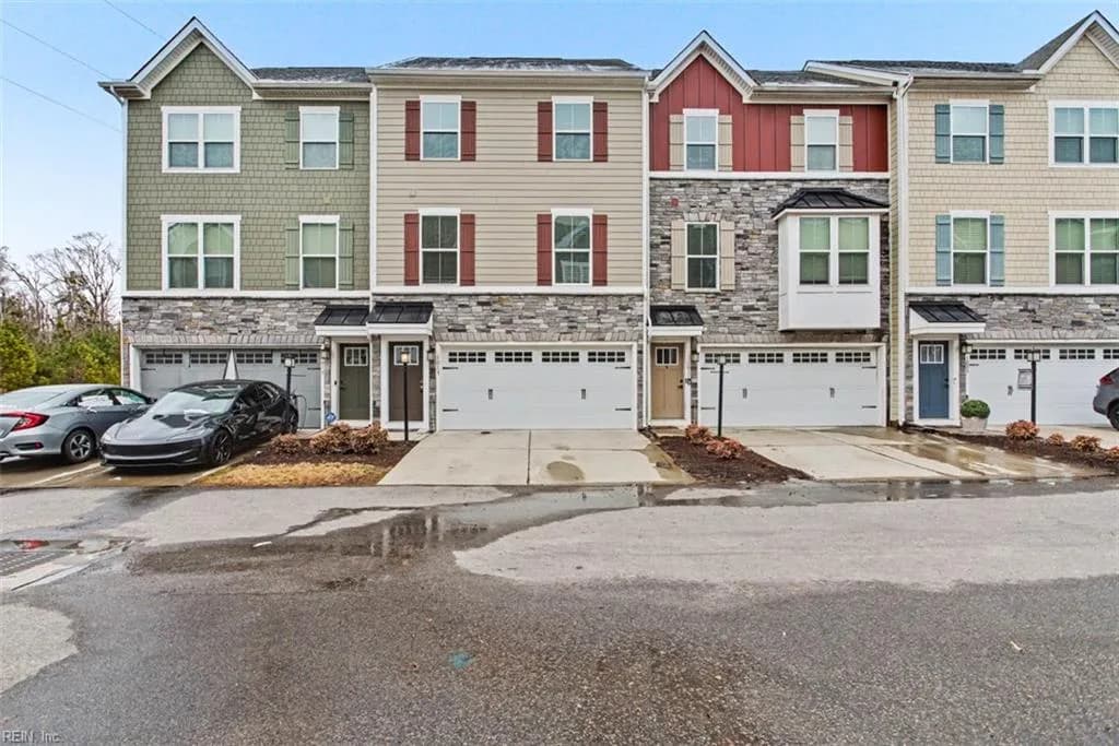 1013 Port Side WAY, CHESAPEAKE VA 23323 - Main photo