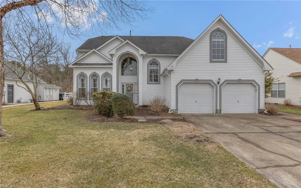 3237 Fayette DR, Virginia Beach — 4 bed Residential, 2,540 sqft