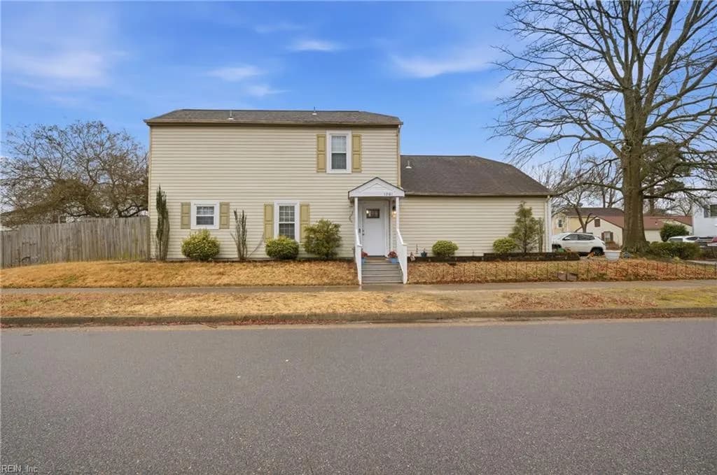 1261 Lord Dunmore DR, VIRGINIABEACH VA 23464 - Photo 2