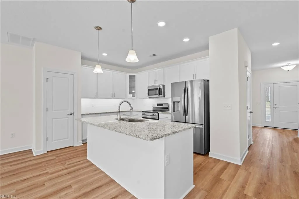 4934 Apricot WAY, CHESAPEAKE VA 23321 - Photo 5